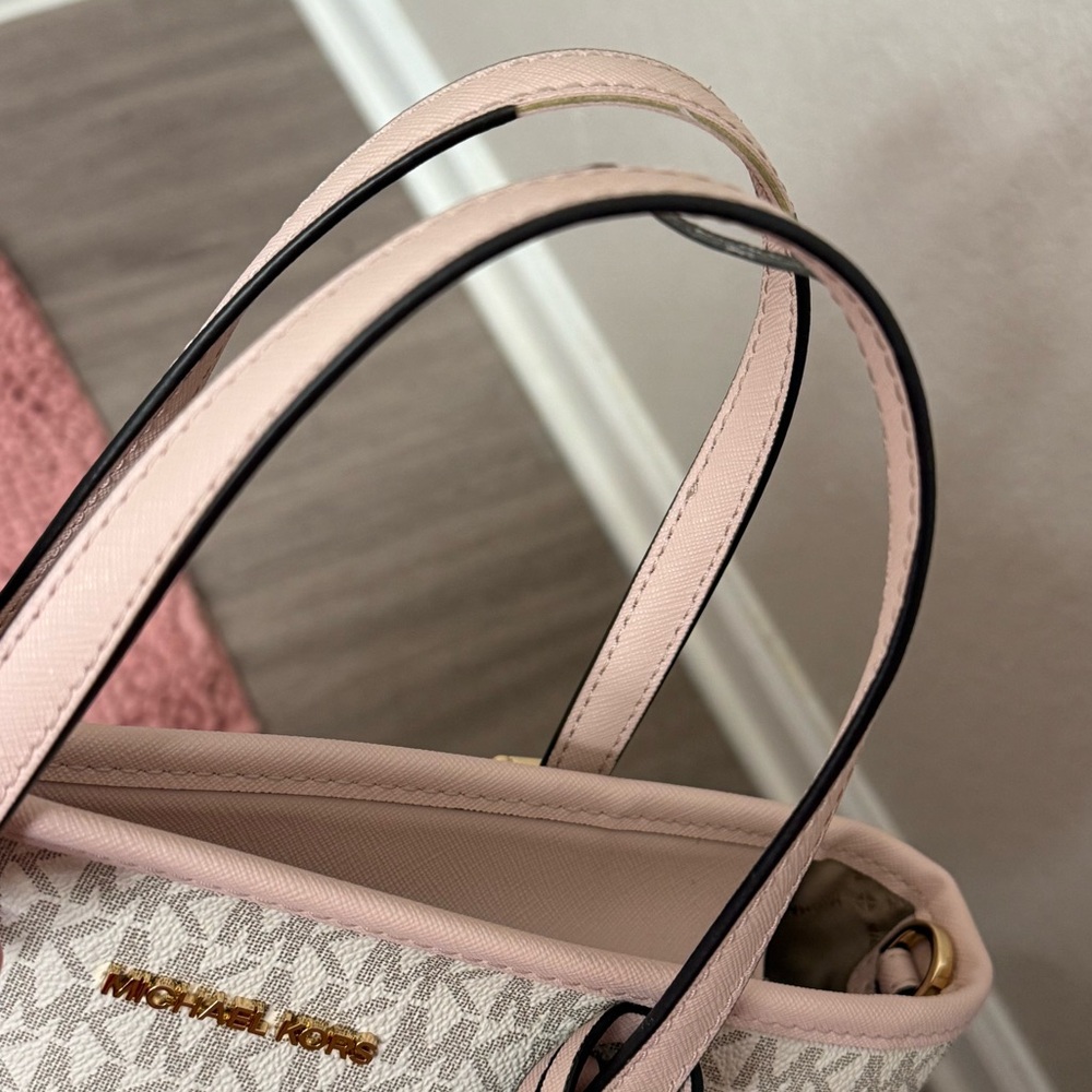 Michael Kors Jet Set Travel Extra-Small Logo Top-Zip Tote Bag - Picture 8 of 10